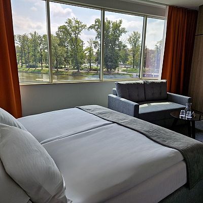 SUPERIOR PLUS room